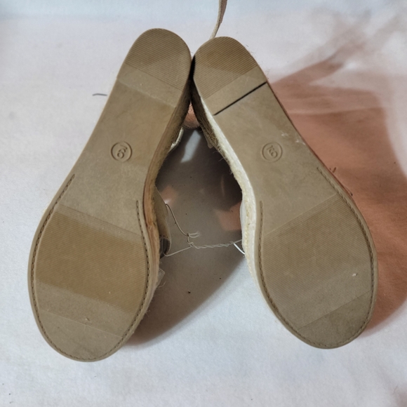 Women's Heels, Sandals, New size 9, By Universal Thread, Target. - Picture 6 of 8